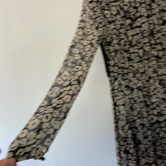 Burberry dress - Picture 3 of 5